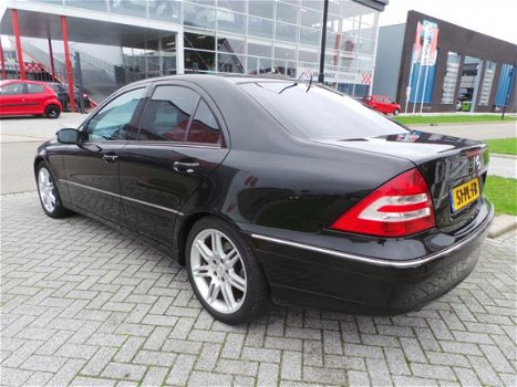 Mercedes-Benz C-klasse - 220 CDI Avantgarde Aut. Navigatie, Climat, Half-leer, Enz - 1