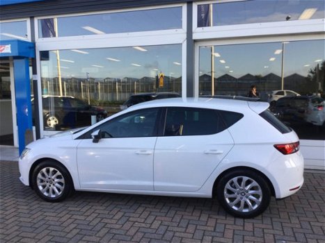 Seat Leon - 1.0 EcoTSI Style Connect /CLIMA/CRUISE/PDC/NAV/CARKIT/LMV16''/FABRIEKSGARANTIE 9-20 - 1