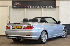 BMW 3-serie Cabrio - 323Ci Executive LEER + XENON