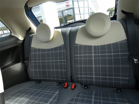 Fiat 500 - 1.2 69pk Lounge | Parkeersensoren achter | Apple Carplay | Cruise control 5 jaar fabrieks - 1