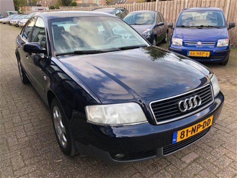 Audi A6 - 2.4 - 1