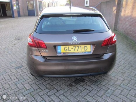 Peugeot 308 - 1.2 PureTech Allure/NAV/PDC 110PK - 1