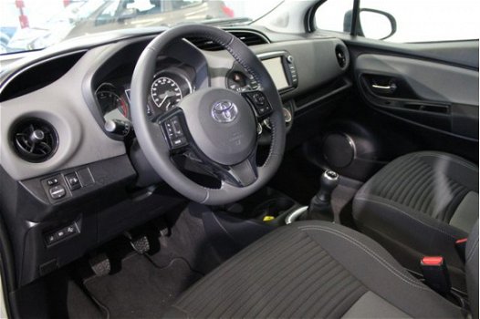 Toyota Yaris - 1.0 VVT-i Comfort airco / multimediasysteem / bluetooth - 1