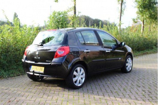 Renault Clio - 1.6-16V Dynamique - 1