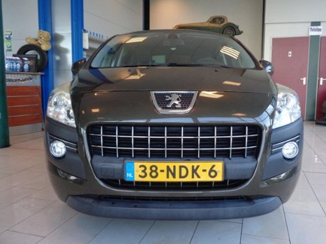 Peugeot 3008 - 1.6 VTi ST /navi/clima/pdc/panoramadak/winterset/goed onderhouden - 1