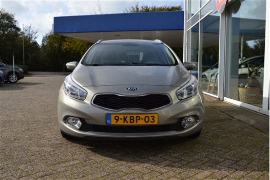 Kia Ceed Sportswagon - Cee'd Super Pack 1.6 GDI | Automaat | Navi + camera | Trekhaak - 1