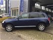 Volkswagen Touareg - 2.5 TDI Airco/Leer/Navi/Schuifdak - 1 - Thumbnail