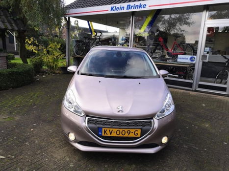 Peugeot 208 - 1.6 VTi Allure - 1