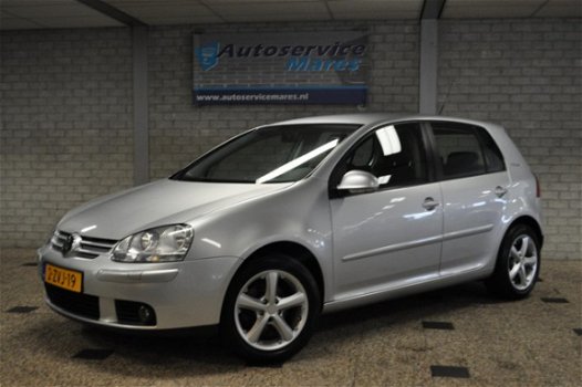 Volkswagen Golf - 1.4 Tour ECC, PDC, Cruise, Stoelverwarming - 1