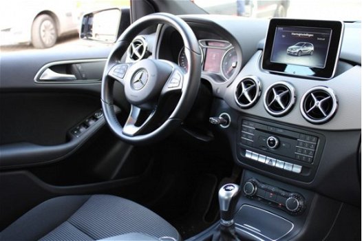 Mercedes-Benz B-klasse - 180 d Ambition Line Style - 1