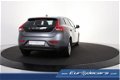 Volvo V40 - 1.6 D2 Kinetic *Navigatie*Pdc*Climate Control - 1 - Thumbnail