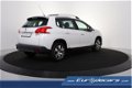 Peugeot 2008 - 1.6 e-HDi Allure *Navigatie*Park Assist*Leer - 1 - Thumbnail