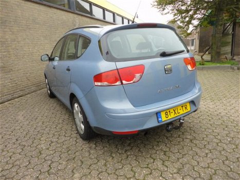 Seat Altea XL - 1.6 Reference Airco / Haak - 1