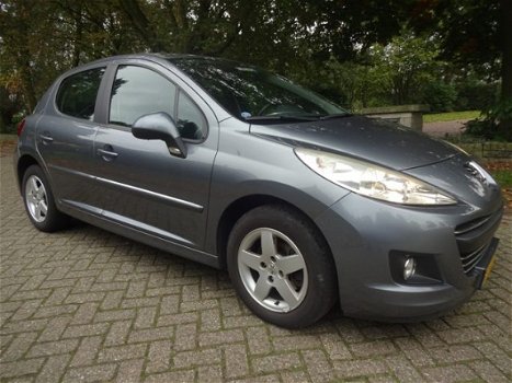 Peugeot 207 - 1.4 VTi Style - 1