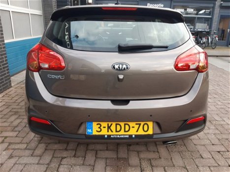 Kia Cee'd - 1.6 GDI Plus Pack Navi/Camera/17