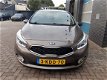 Kia Cee'd - 1.6 GDI Plus Pack Navi/Camera/17