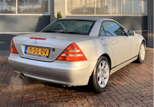 Mercedes-Benz SLK-klasse - 230 K.Airco, Stoelverwaming, Cruise, 16inch, Leer, Cv Youngtimer 1997 apk - 1