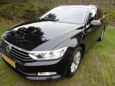 Volkswagen Passat Variant - Automaat/Connect-Navi/Led/Lm/Chrome/Inr&Gar.Mogelijk