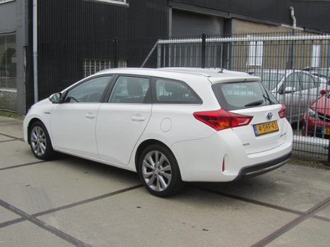 Toyota Auris Touring Sports - 1.8 Hybrid Dynamic - 1