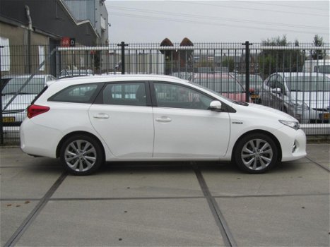 Toyota Auris Touring Sports - 1.8 Hybrid Dynamic - 1