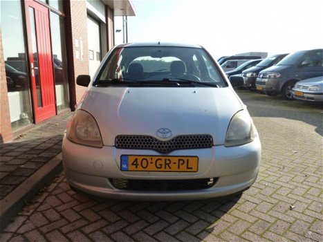 Toyota Yaris - 1.0-16V VVT-i Luna - 1