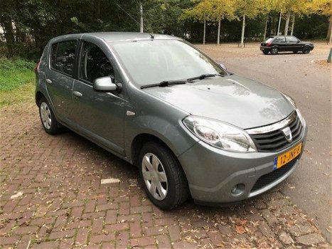 Dacia Sandero - 1.2 16V 75 - 1