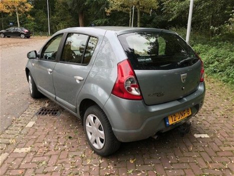 Dacia Sandero - 1.2 16V 75 - 1