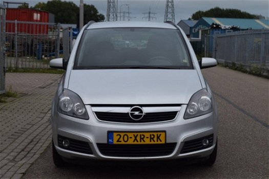 Opel Zafira - 2.2 Temptation | Airco | Cruise | NAP + APK 9-2020 - 1