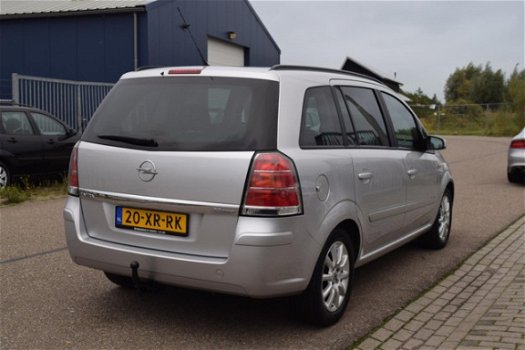 Opel Zafira - 2.2 Temptation | Airco | Cruise | NAP + APK 9-2020 - 1