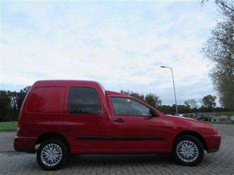 Volkswagen Caddy - 1.4i Benzine met Opties en een Lange APK - 1