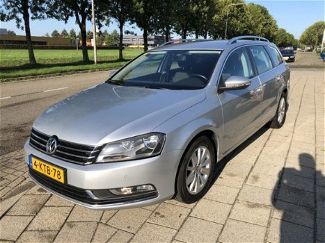 Volkswagen Passat Variant - 1.6 TDI Highline BlueMotion garantie* 6 maanden - 1