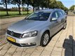 Volkswagen Passat Variant - 1.6 TDI Highline BlueMotion garantie* 6 maanden - 1 - Thumbnail