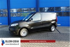 Fiat Doblò - Basis 1.3 95pk Euro6D Zwart