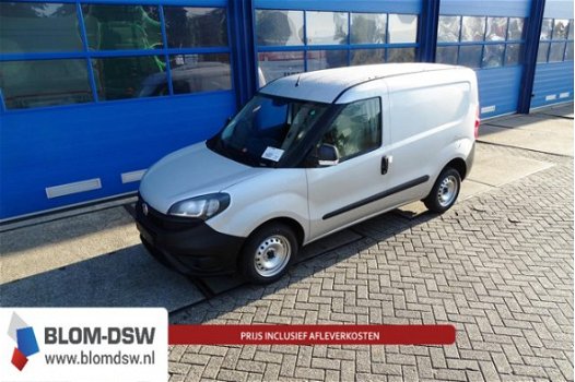 Fiat Doblò - Basis 1.3 95pk Euro6D Zilvergrijs - 1