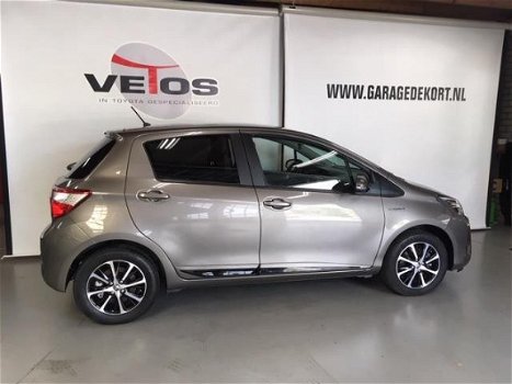 Toyota Yaris - 1.5 Hybrid Dynamic - 1