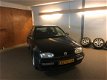 Volkswagen Golf - 1.6 Milestone Apk Nieuw, 2e eigenaar, Weinig Km's, N.A.P, Lm velgen, Zeer nette st - 1 - Thumbnail