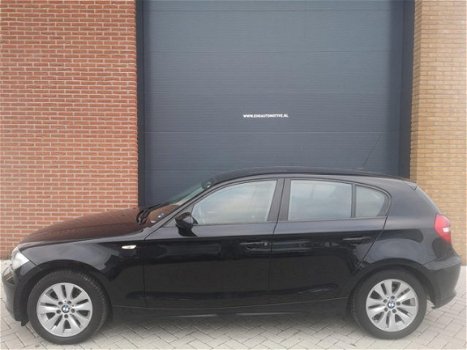 BMW 1-serie - 116d Corporate | APK 2021 | Nette staat - 1