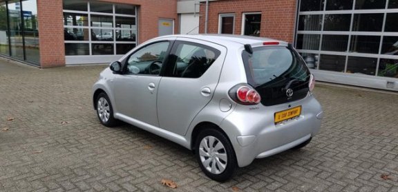 Toyota Aygo - 1.0 12v VVT-i Comfort - 1