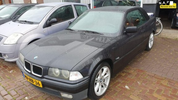 BMW 3-serie Cabrio - 318i Executive - 1