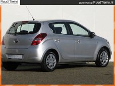 Hyundai i20 - AUTOMAAT 1.4i Dynamic