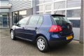 Volkswagen Golf - 1.6 FSI Comfortline 1ste eigenaar 5 Deurs - 1 - Thumbnail