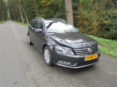 Volkswagen Passat Variant - 2.0 TDI Comfortline BlueMotion - 1