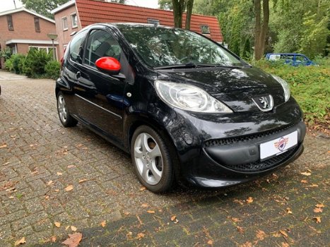 Peugeot 107 - 1.0-12V XR Filou Sport Race, lichtmet, sport onderstel - 1