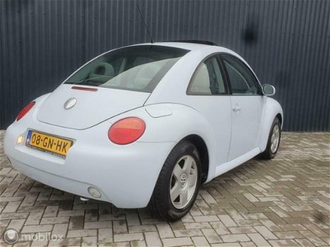 Volkswagen New Beetle - 1.6 NW APK NAP Dealeronderh Plaatje - 1