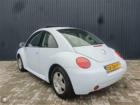 Volkswagen New Beetle - 1.6 NW APK NAP Dealeronderh Plaatje - 1