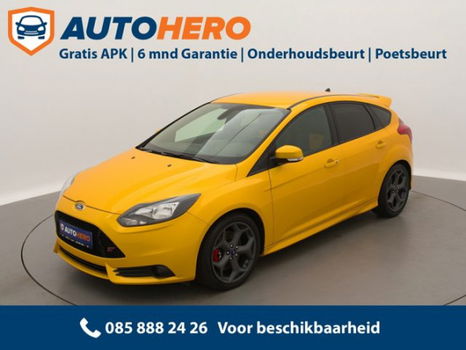 Ford Focus - 2.0 EcoBoost ST-2 MA10811 | Navi | Cruise | PDC | Park Pilot | LMV | Clima | Stoelverw - 1