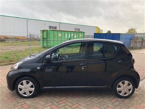 Toyota Aygo - 1.0 - 1