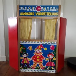 Vintage poppenkast