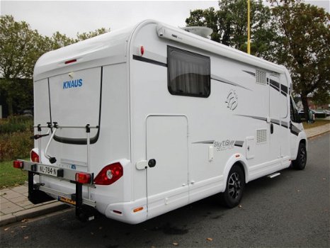 Knaus Sky TI 700 MEG Silver - 3