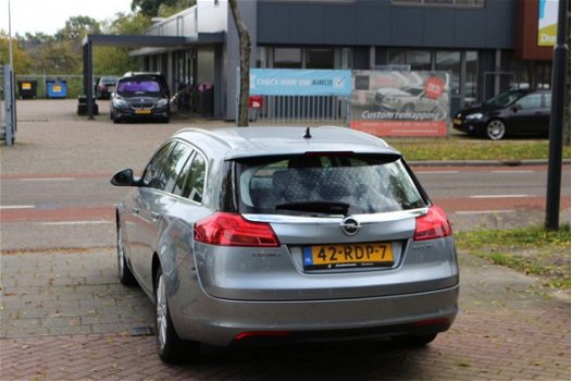 Opel Insignia Sports Tourer - 2.0 CDTI EcoFLEX Edition Navigatie Trekhaak afneembaar Climate control - 1